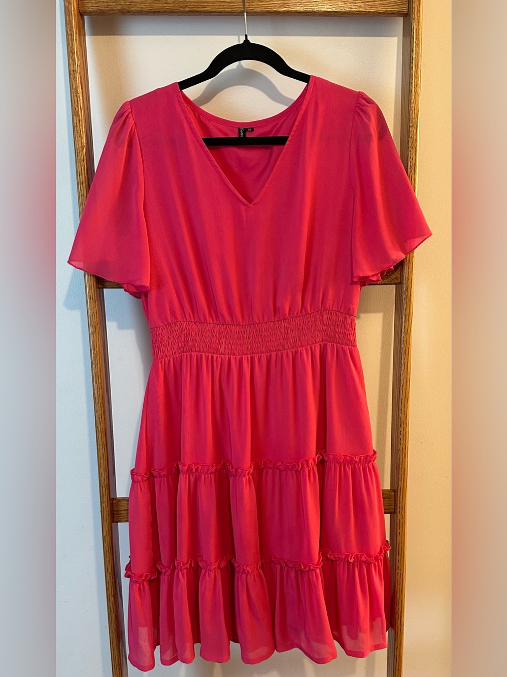 Flutter-Sleeve Tiered Midi Dress in Fuchsia Pink